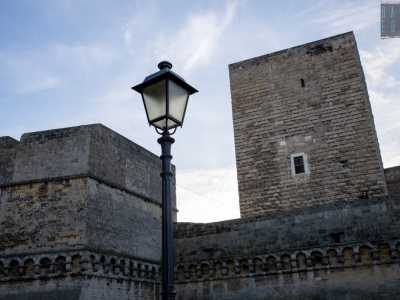 Posta sul lato sud-ovest della fortezza, fu impiegata dai militari della Marina come torre di avvistamento sino alla Seconda guerra mondiale